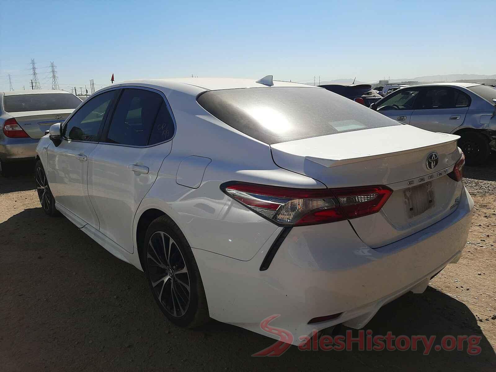 4T1B21HK8JU007444 2018 TOYOTA CAMRY