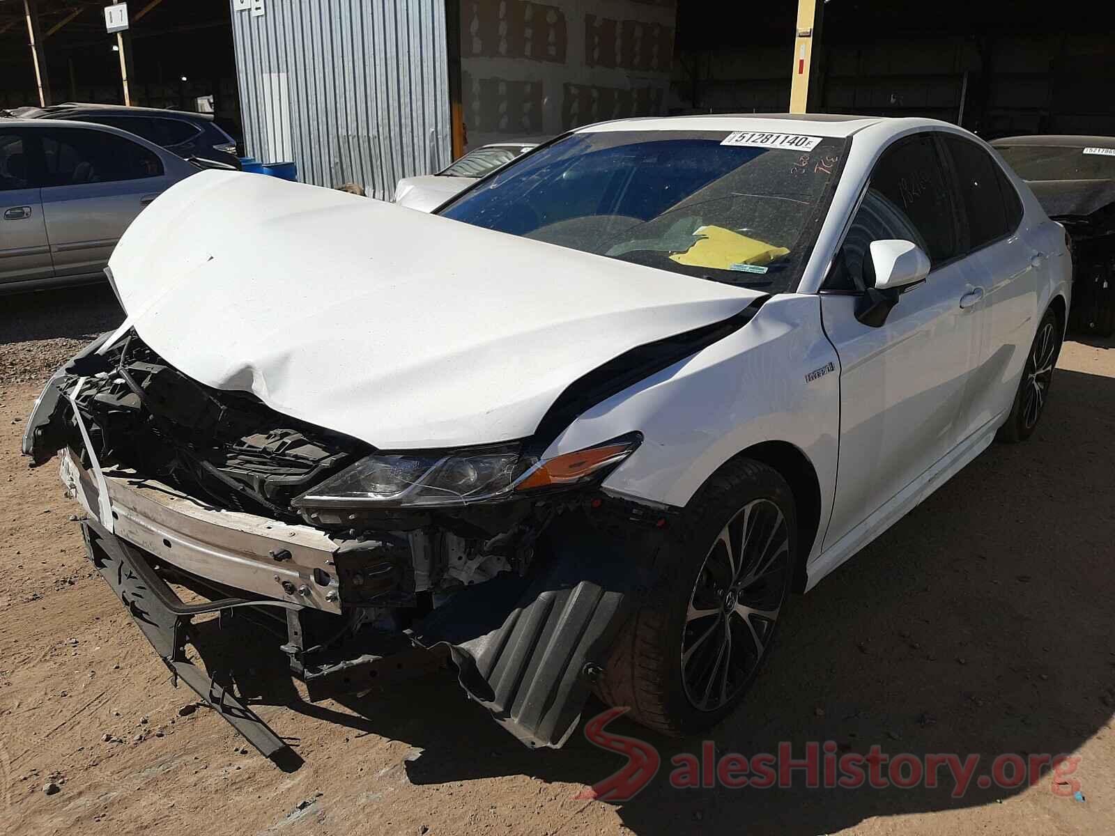 4T1B21HK8JU007444 2018 TOYOTA CAMRY