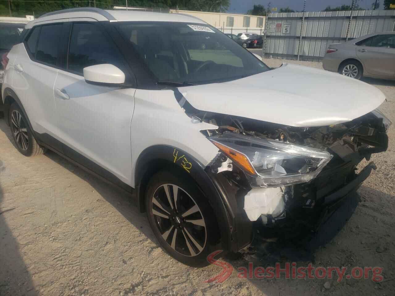 3N1CP5CU0JL525989 2018 NISSAN KICKS