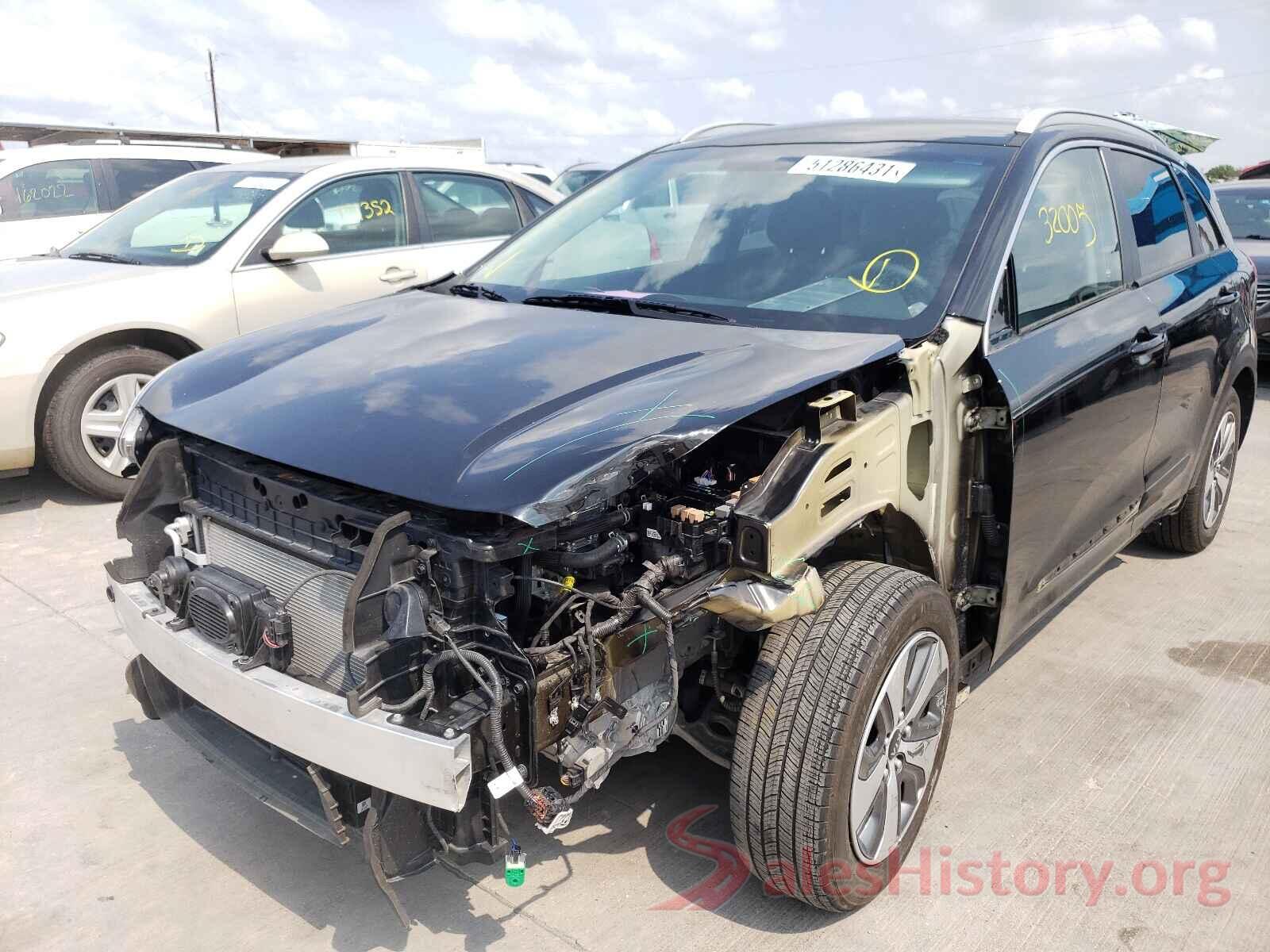 KNDCB3LC9K5226770 2019 KIA NIRO