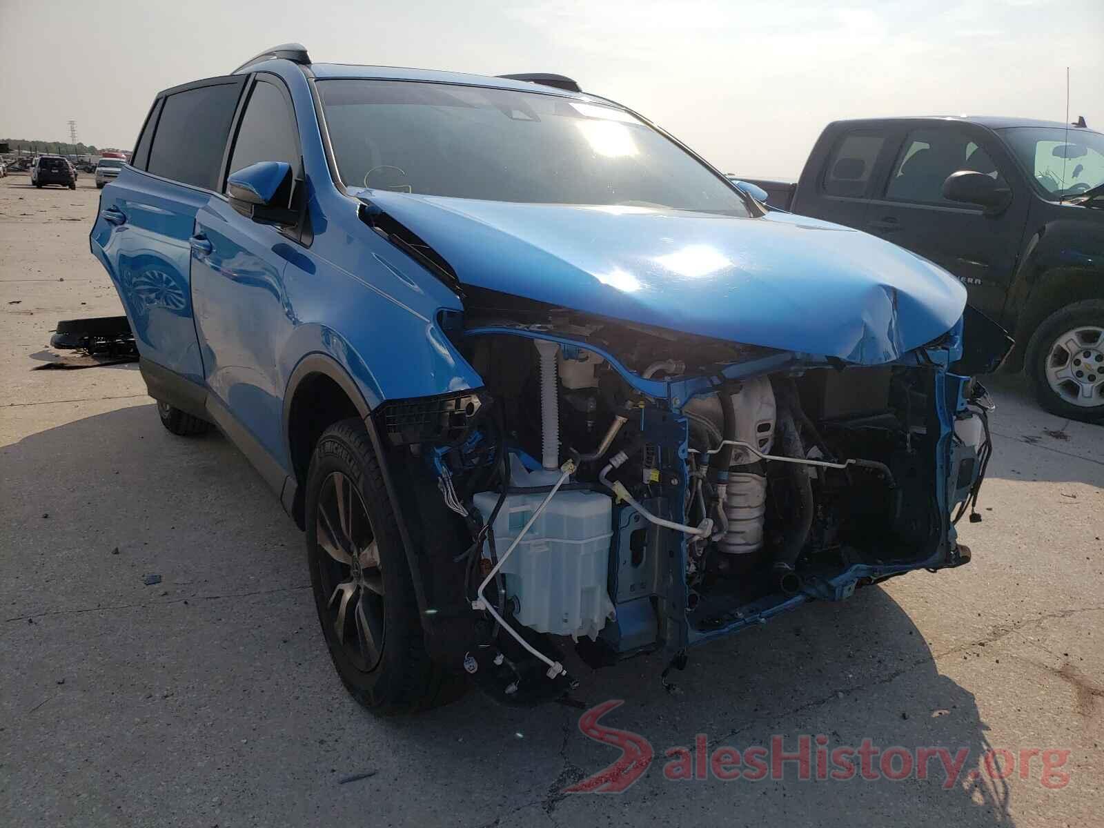 JTMWFREV7JD124696 2018 TOYOTA RAV4