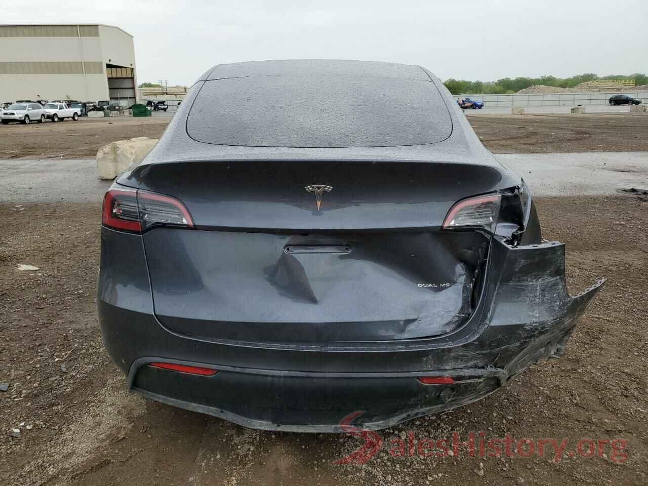 7SAYGDEE9PF612934 2023 TESLA MODEL Y