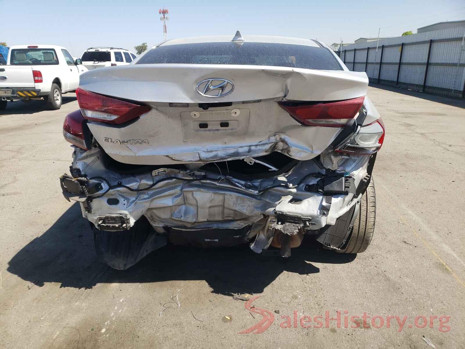 5NPD84LF0JH331697 2018 HYUNDAI ELANTRA