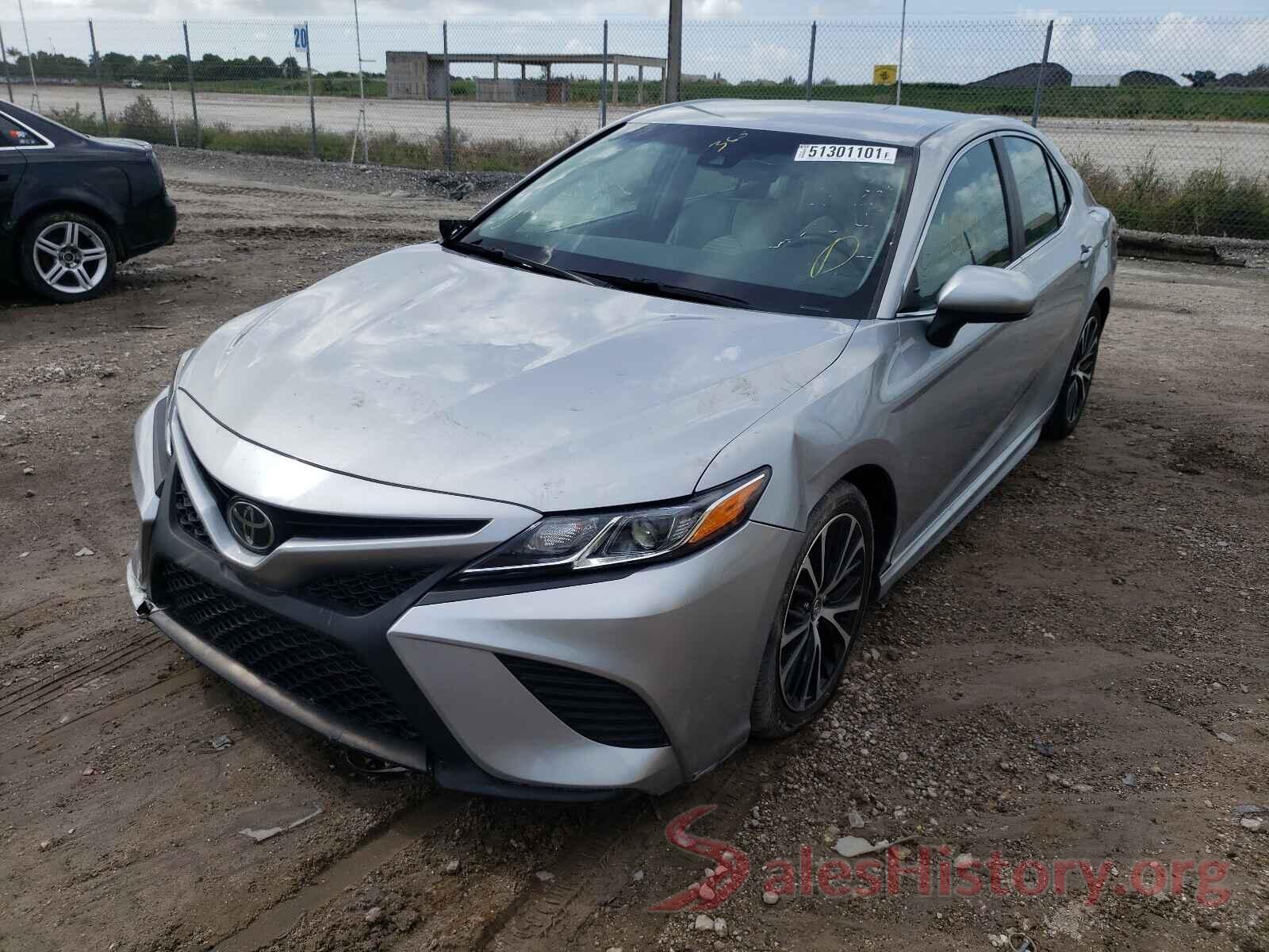 4T1B11HKXJU609085 2018 TOYOTA CAMRY