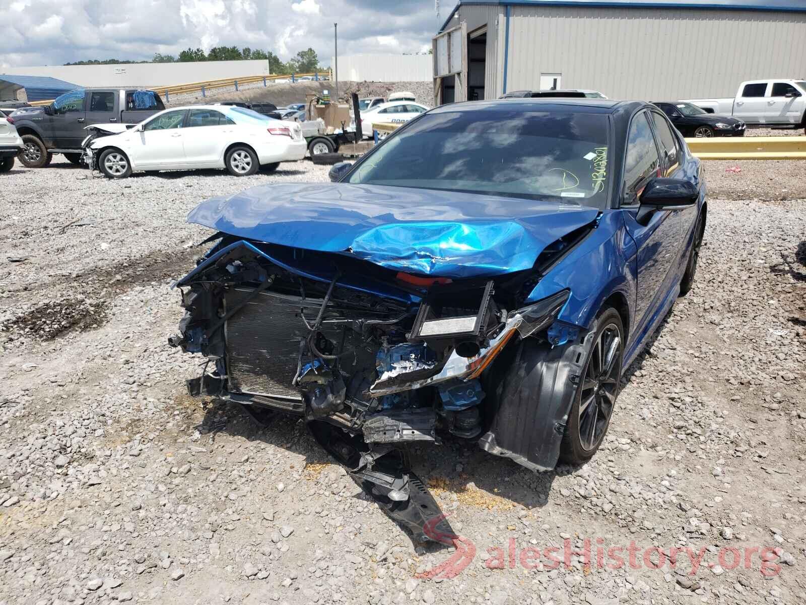 4T1B61HK0KU190215 2019 TOYOTA CAMRY