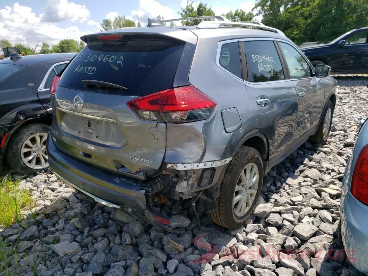 KNMAT2MV0HP569916 2017 NISSAN ROGUE