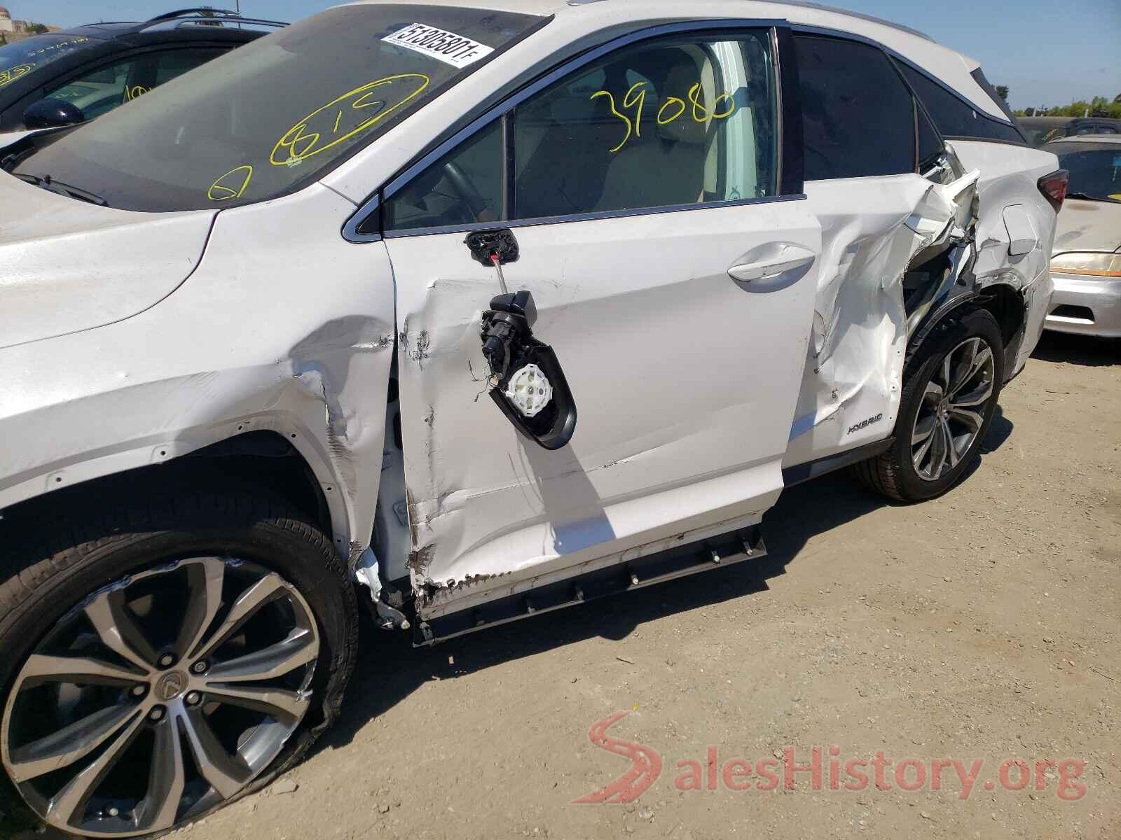 2T2BGMCA6HC011386 2017 LEXUS RX450