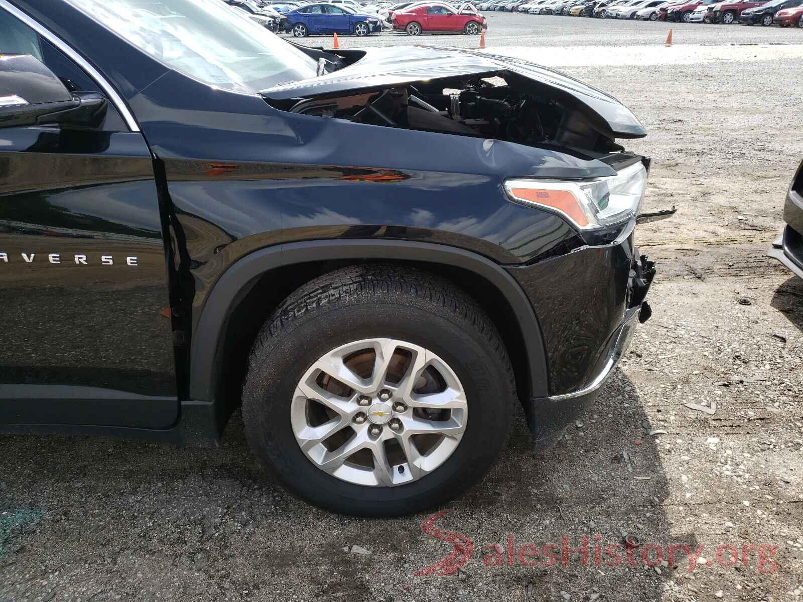 1GNERGKW3JJ158907 2018 CHEVROLET TRAVERSE