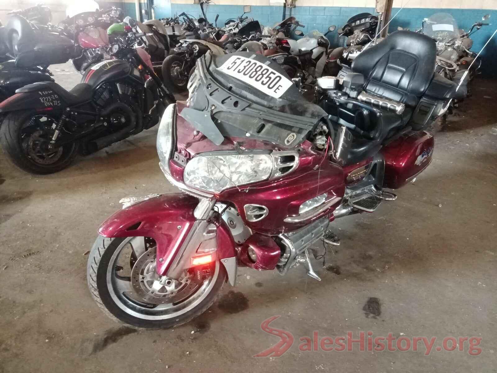 1HFSC47074A307376 2004 HONDA GL CYCLE