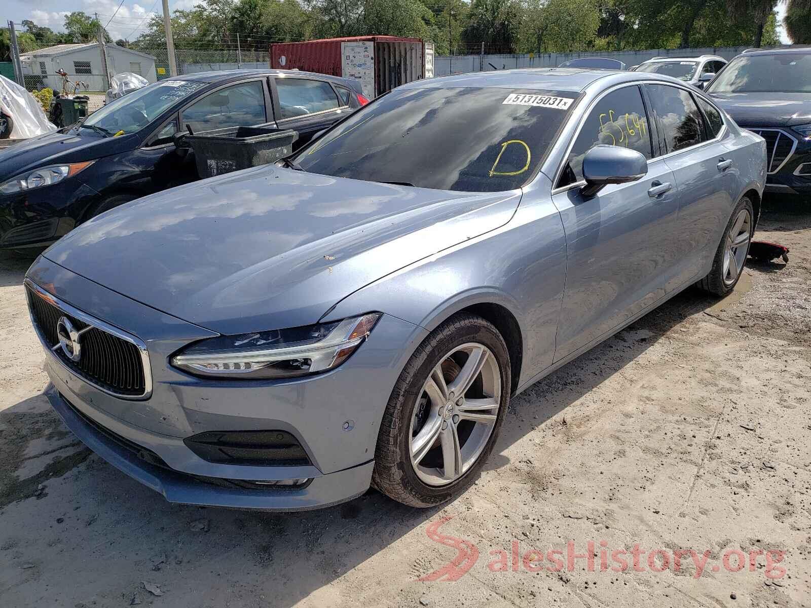 YV1102AK4H1004715 2017 VOLVO S90