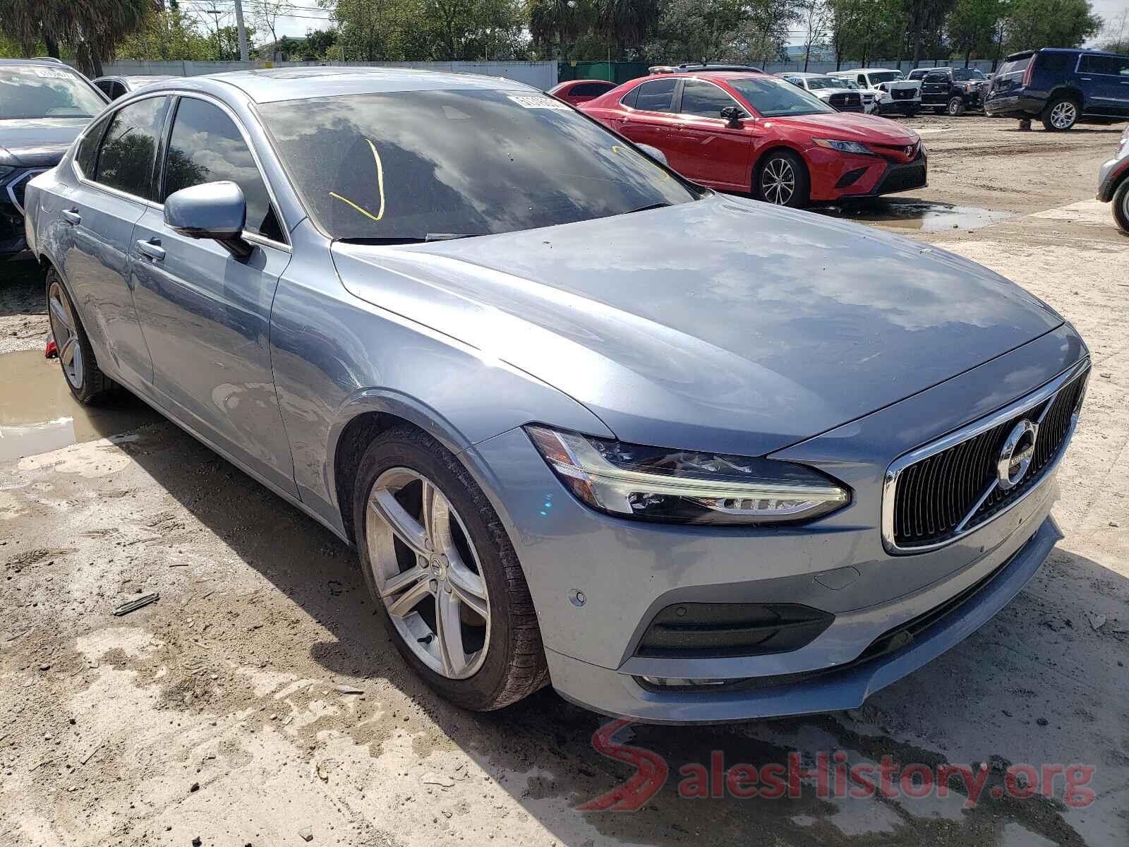 YV1102AK4H1004715 2017 VOLVO S90