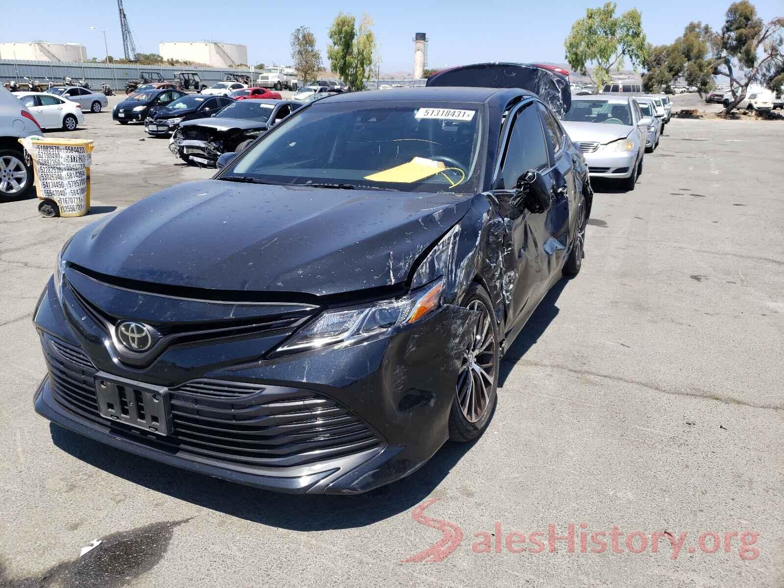 JTNB11HK8J3043448 2018 TOYOTA CAMRY