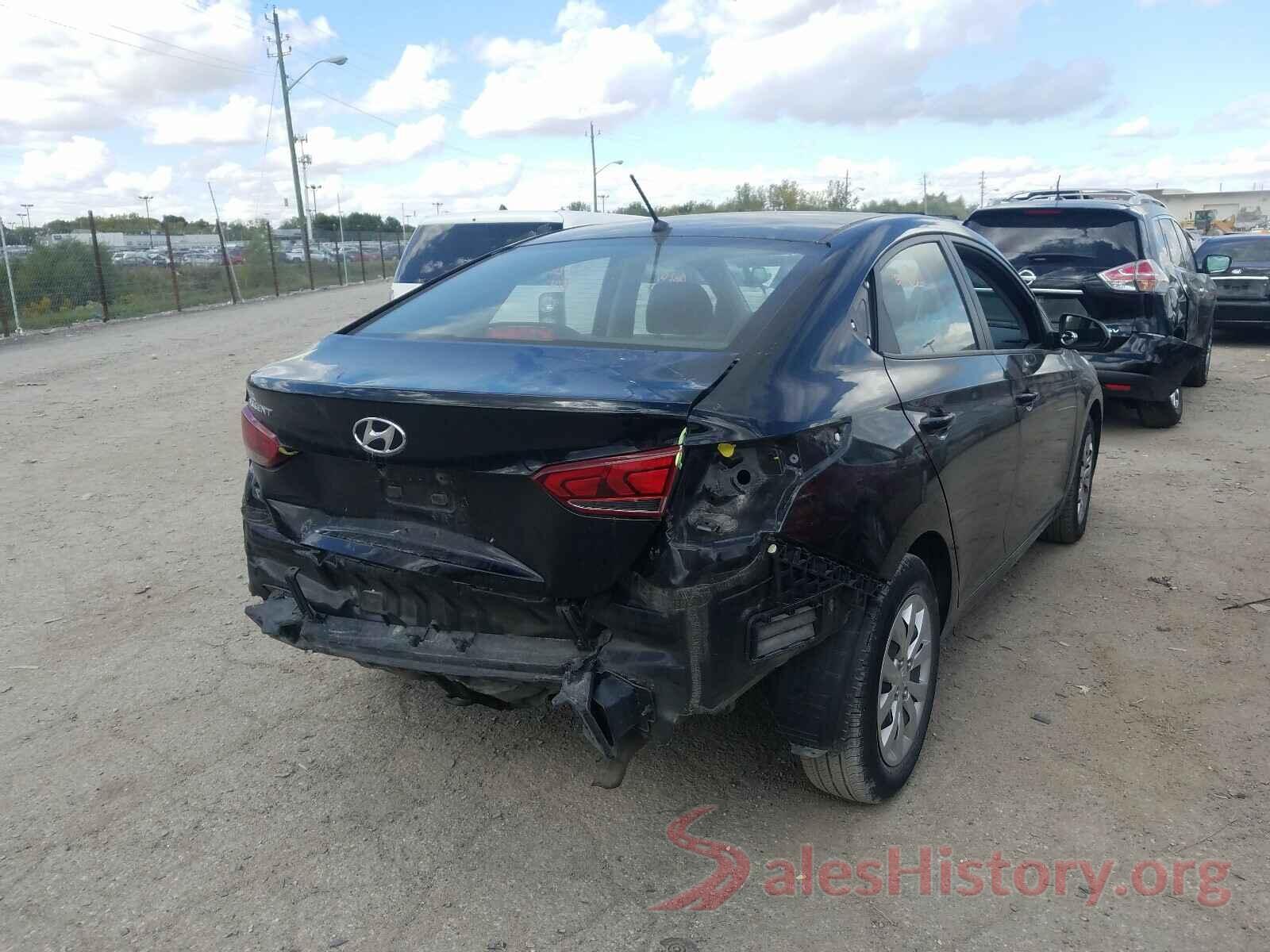 3KPC24A35JE009261 2018 HYUNDAI ACCENT