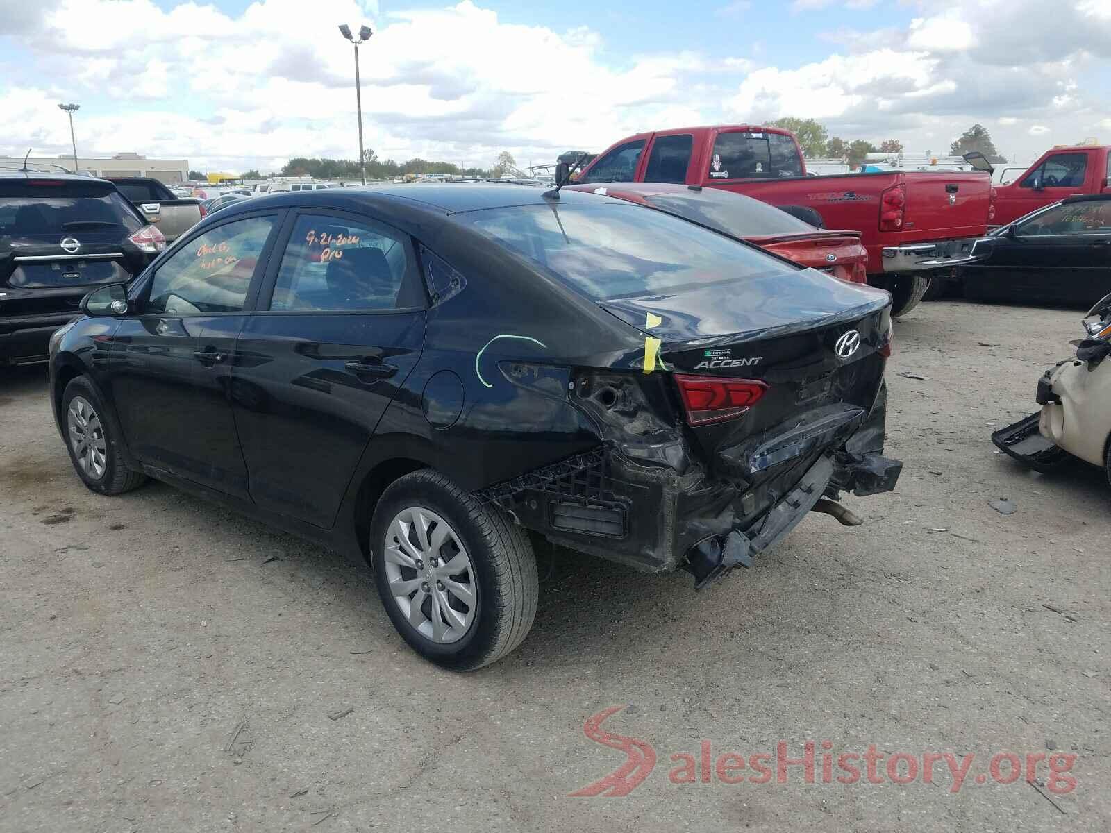 3KPC24A35JE009261 2018 HYUNDAI ACCENT