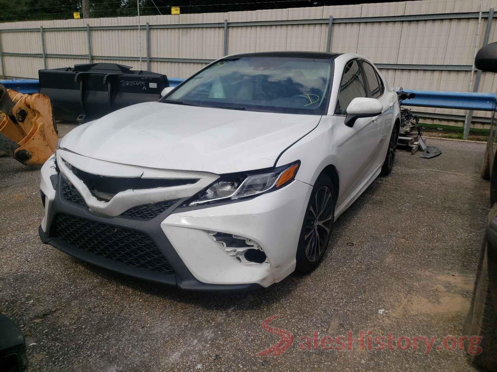 4T1B11HK0KU698621 2019 TOYOTA CAMRY