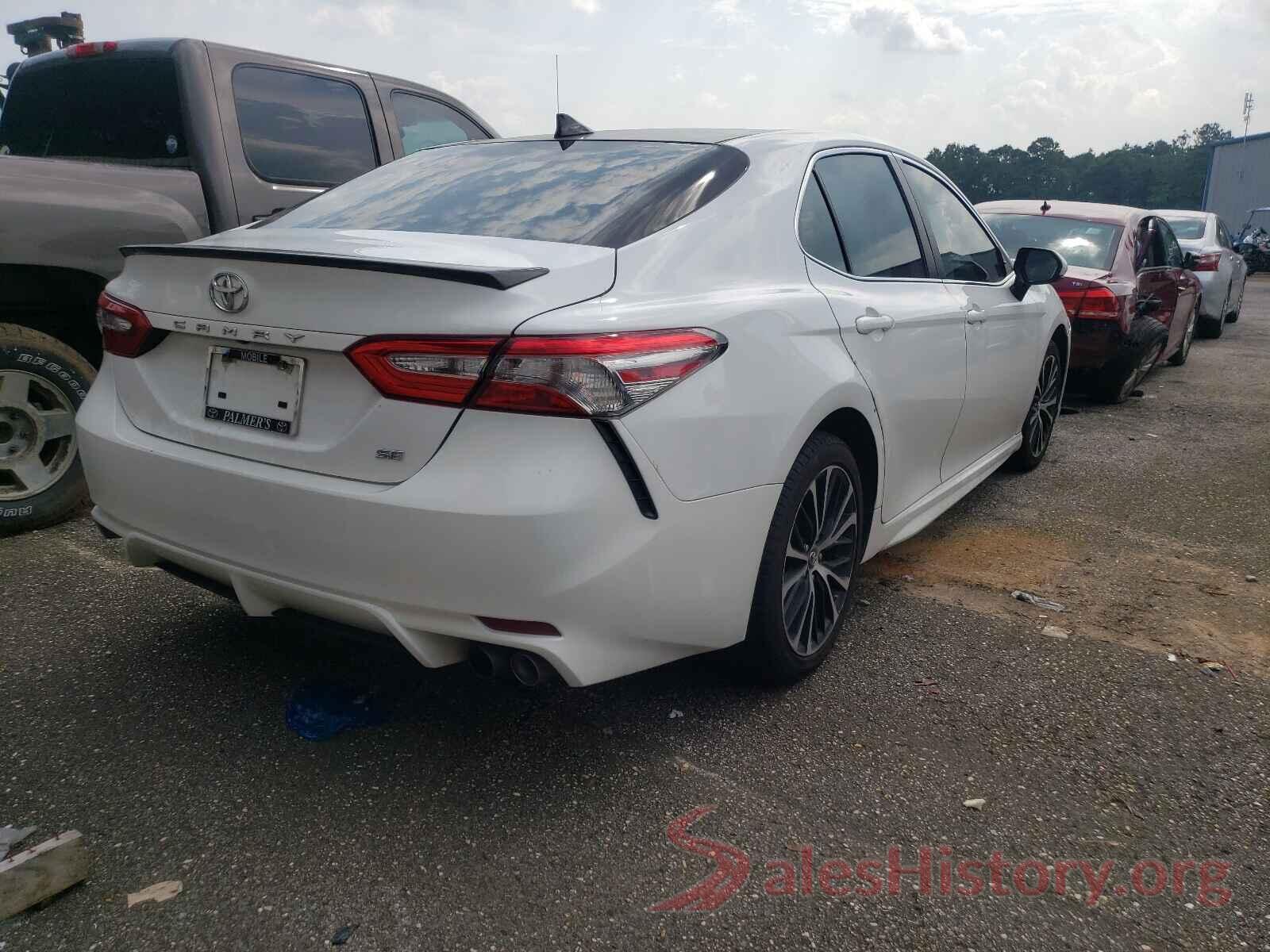 4T1B11HK0KU698621 2019 TOYOTA CAMRY