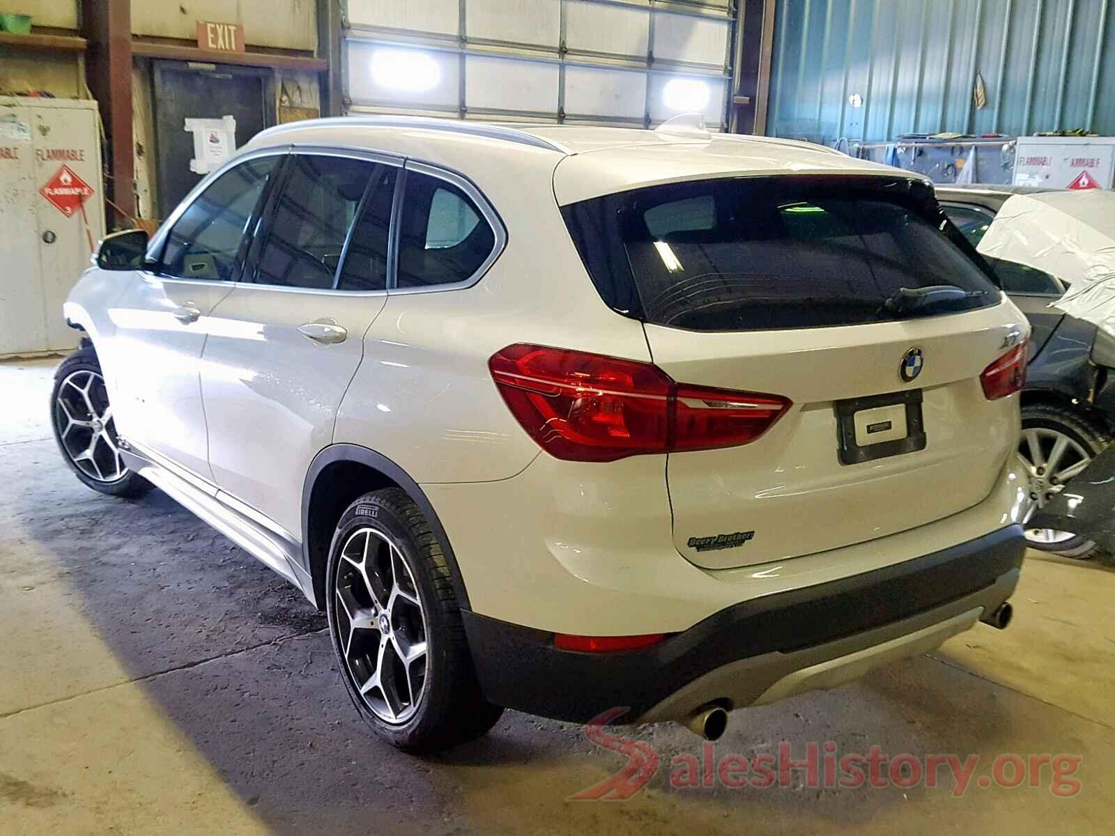 WBXHT3C35J5K31887 2018 BMW X1