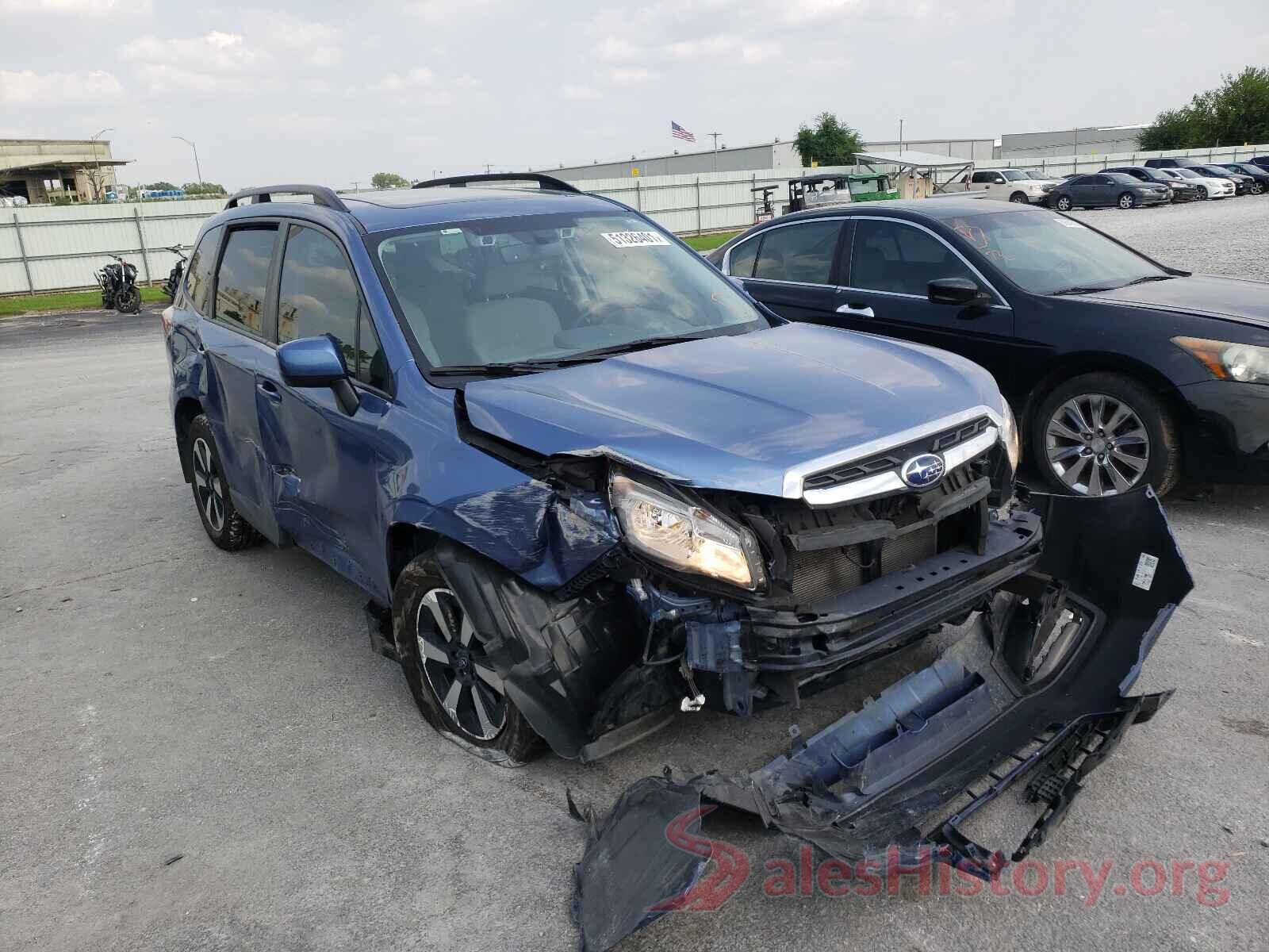 JF2SJAGC2JH551398 2018 SUBARU FORESTER