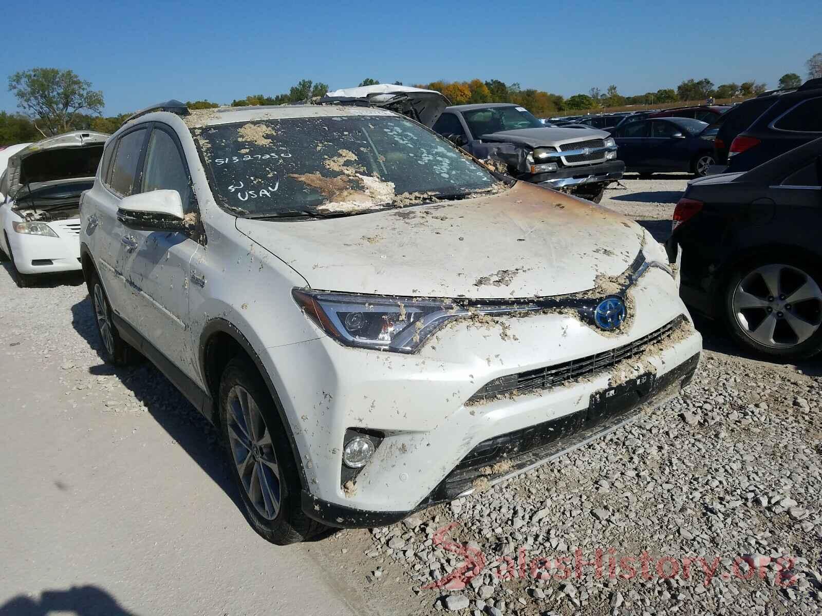 JTMDJREV5HD134823 2017 TOYOTA RAV4