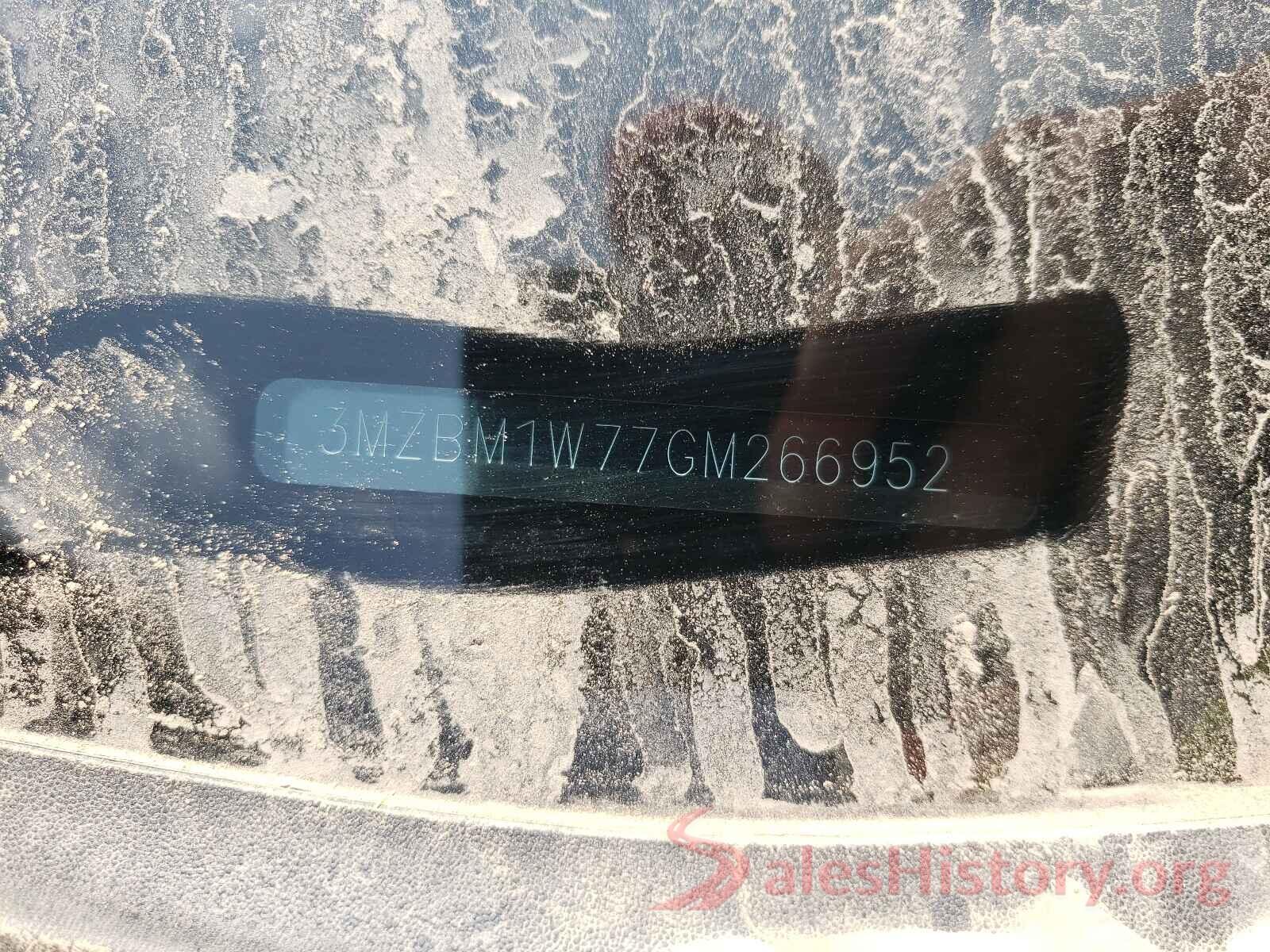 3MZBM1W77GM266952 2016 MAZDA 3