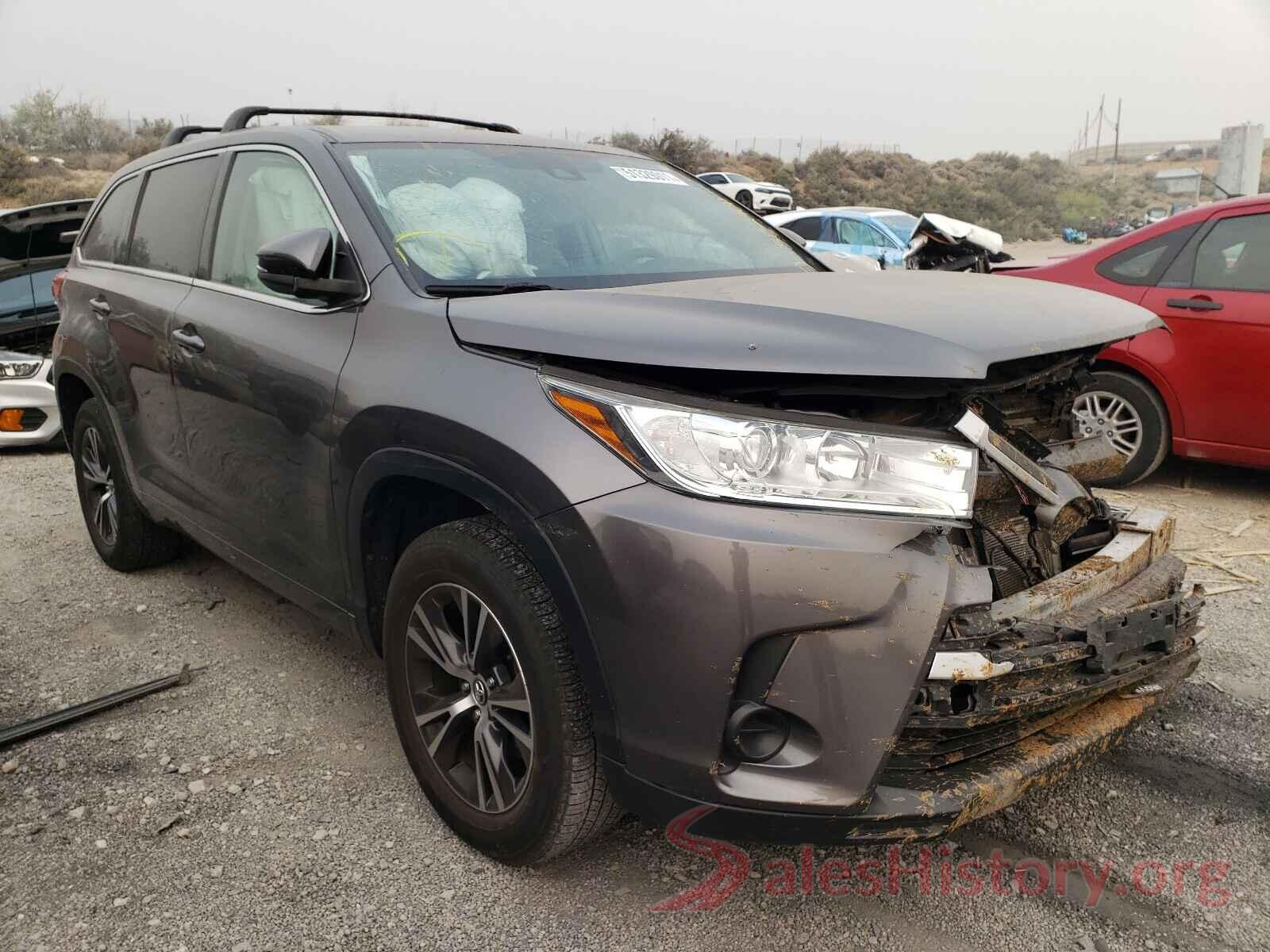 5TDZARFH3JS035071 2018 TOYOTA HIGHLANDER