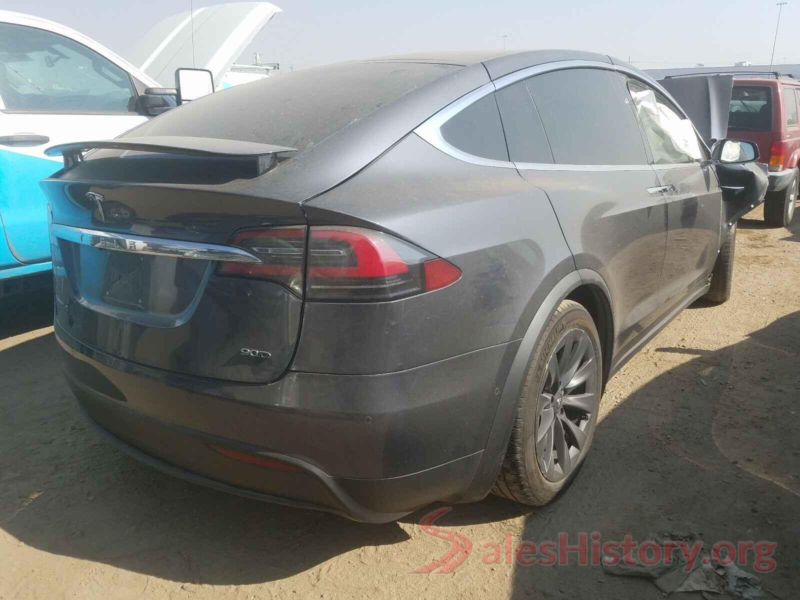 5YJXCBE27HF054887 2017 TESLA MODEL X