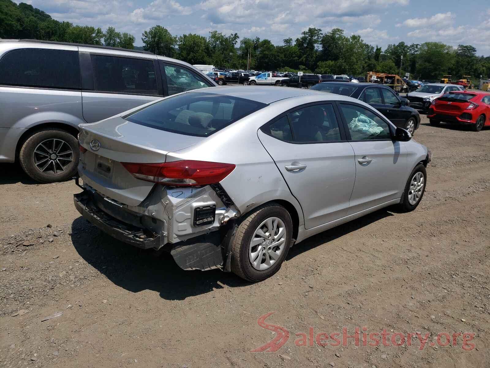 5NPD74LF9JH323665 2018 HYUNDAI ELANTRA