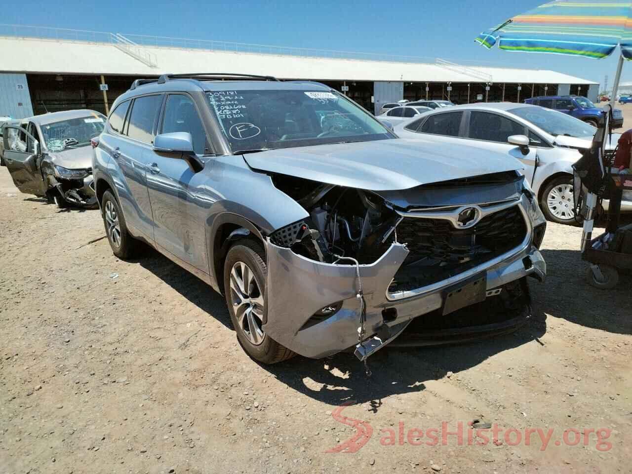 5TDGZRAH8MS082608 2021 TOYOTA HIGHLANDER