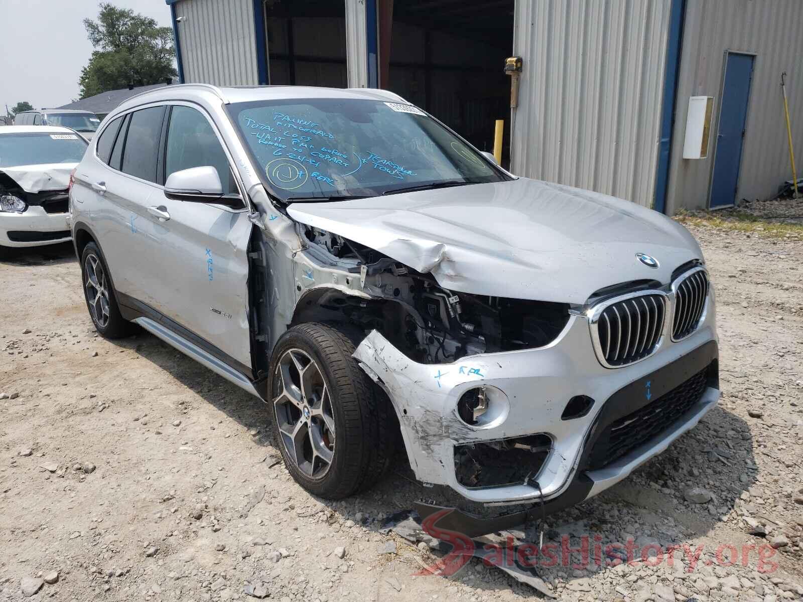 WBXHT3C32H5F70040 2017 BMW X1