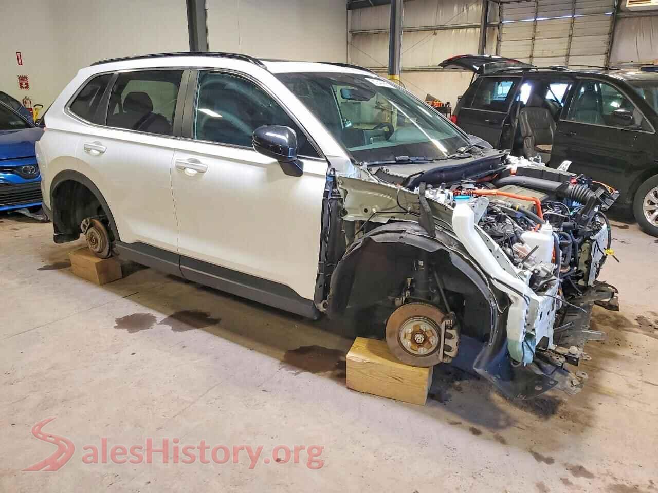 2025 HONDA CRV VIN 7FARS6H98SE025616, rear 3/4 view