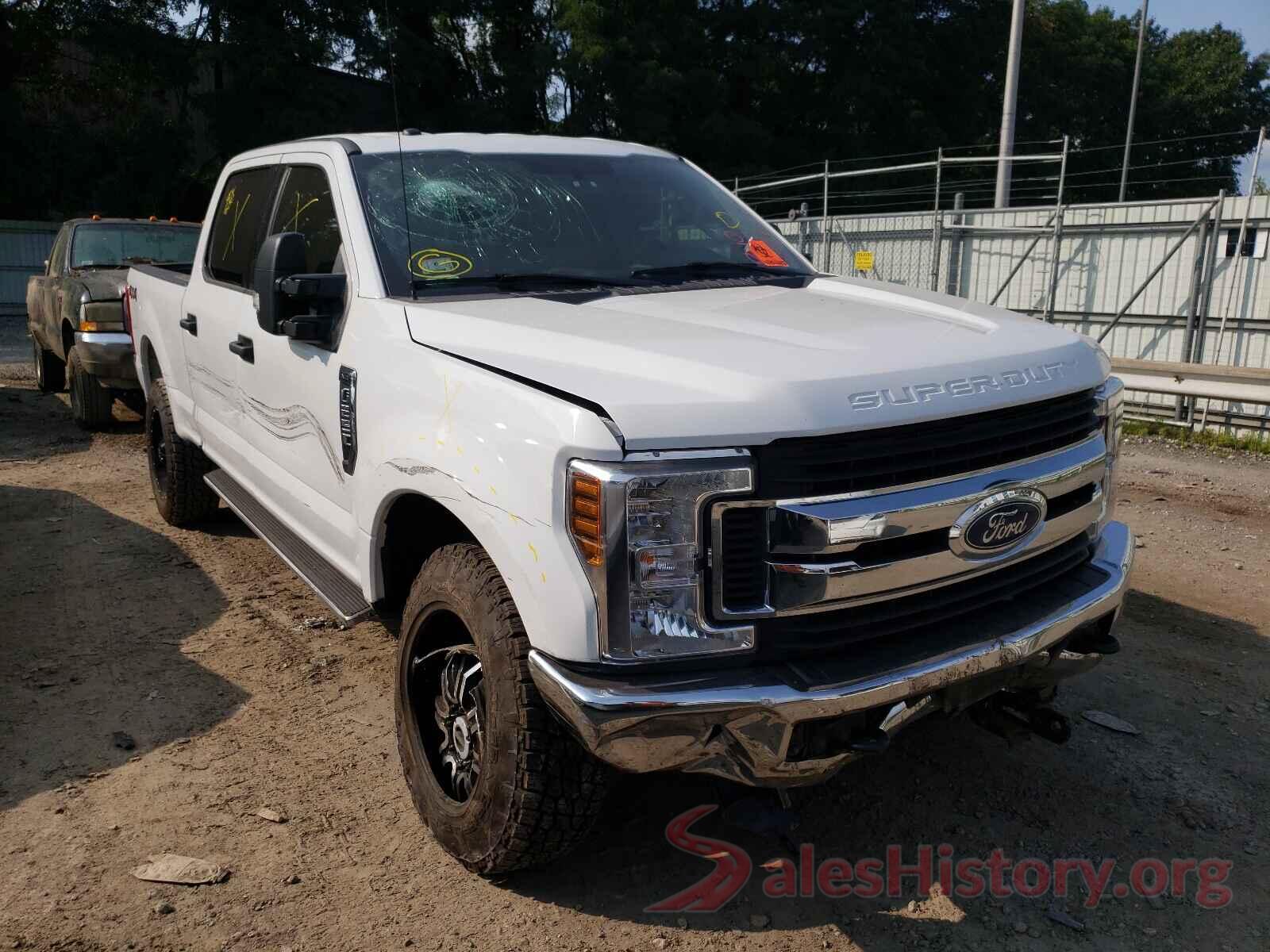 1FT7W2B69JEB36724 2018 FORD F250