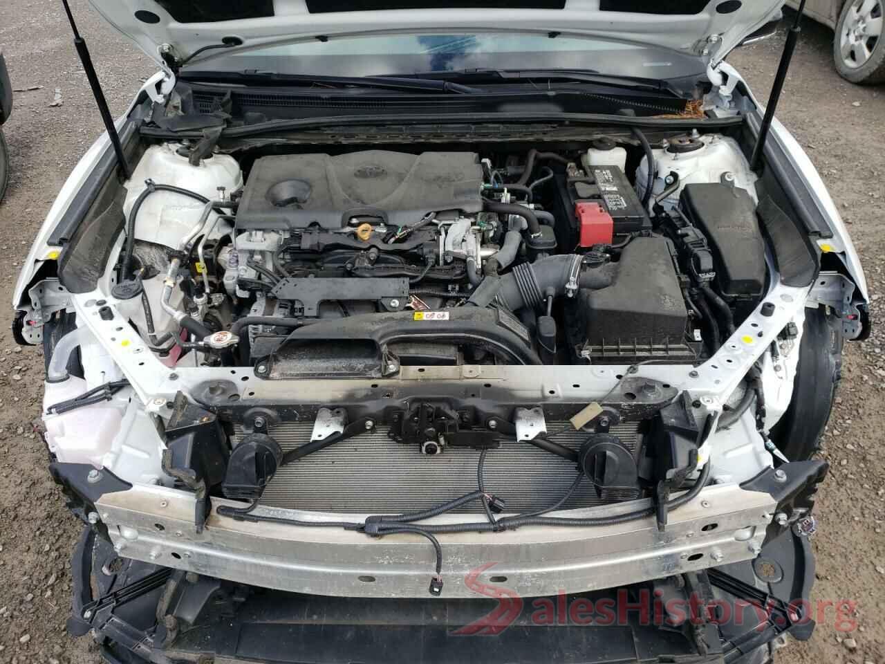 4T1B61HK6JU126162 2018 TOYOTA CAMRY