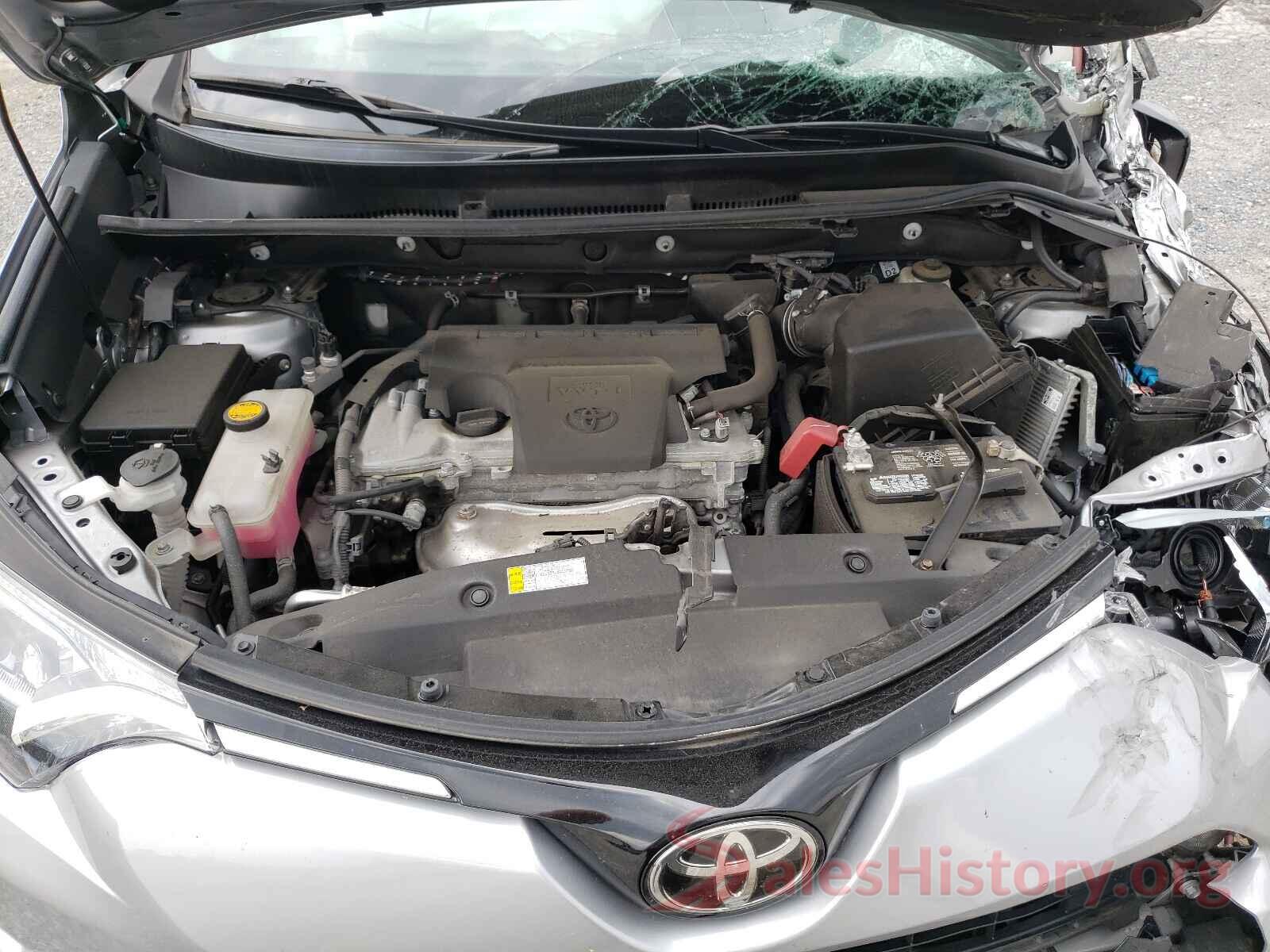 2T3RFREV5JW696351 2018 TOYOTA RAV4