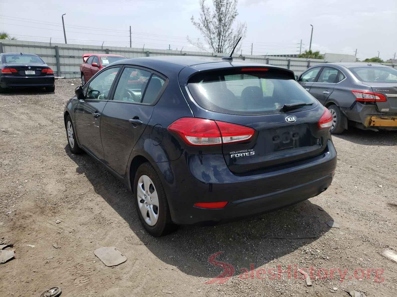 KNAFK5A88H5679985 2017 KIA FORTE