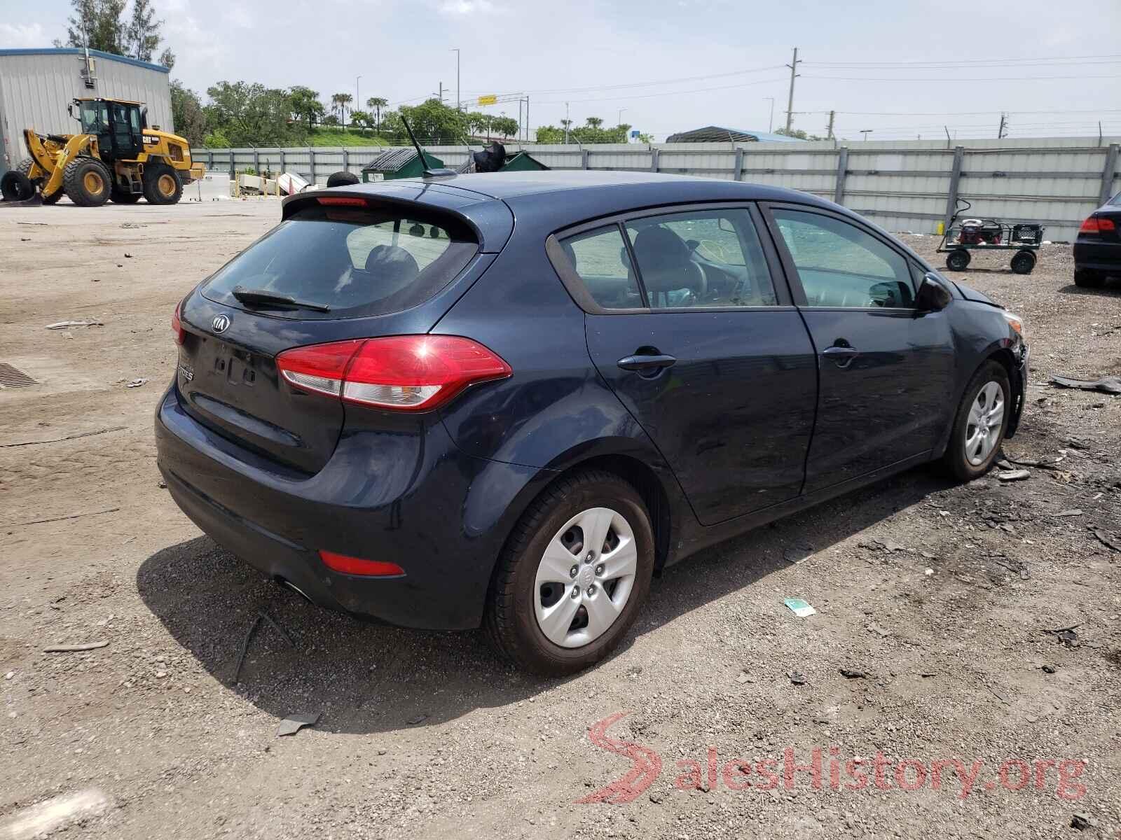 KNAFK5A88H5679985 2017 KIA FORTE