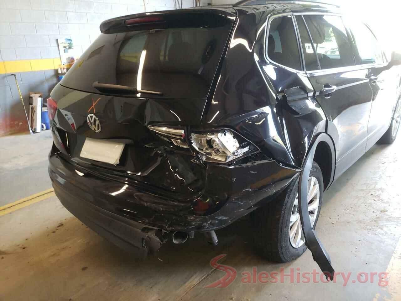 3VV1B7AX1JM057780 2018 VOLKSWAGEN TIGUAN