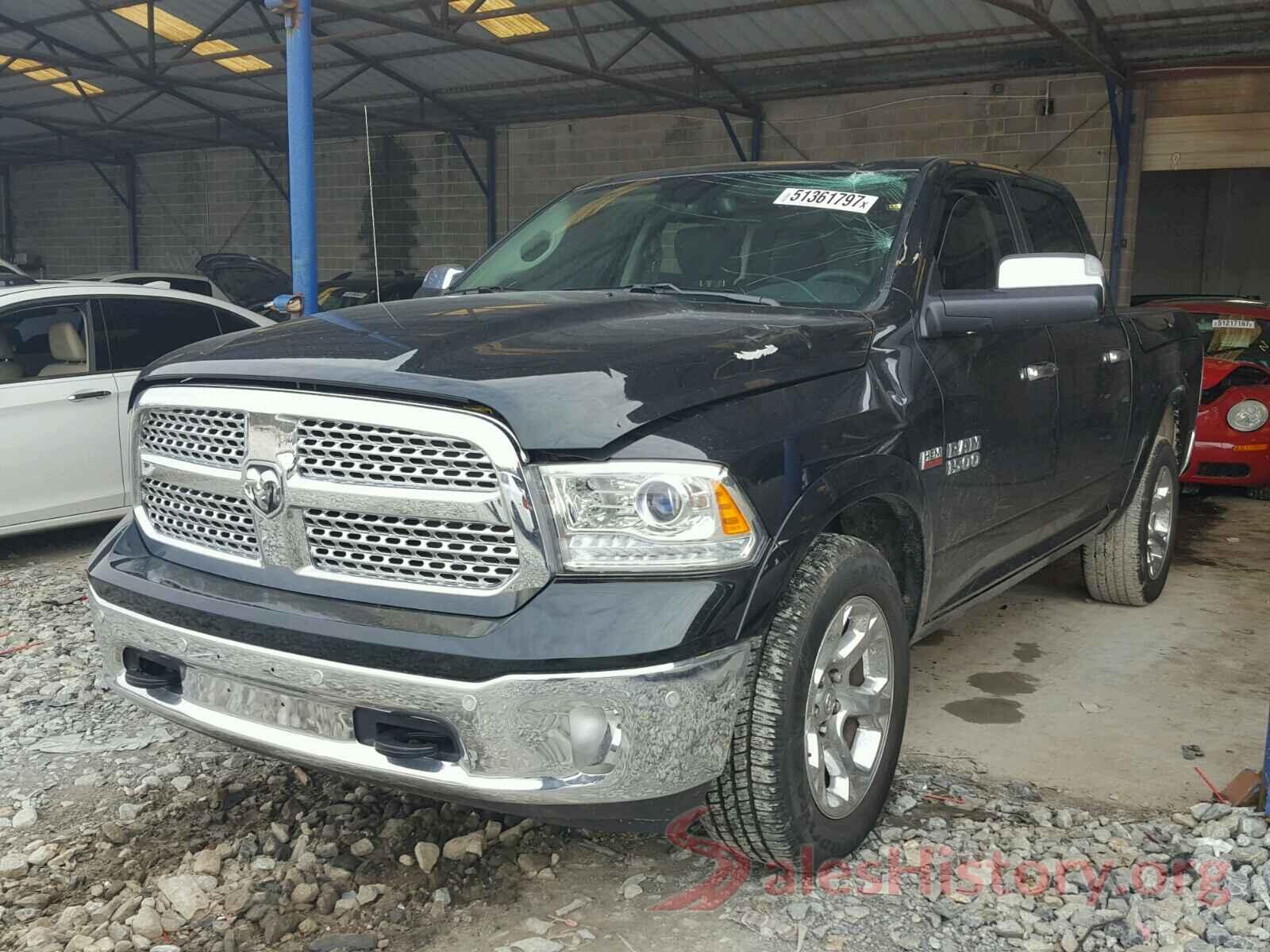 1C6RR7NT5HS722385 2017 RAM 1500