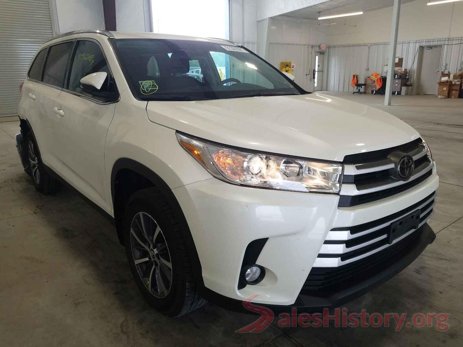 5TDJZRFH6KS589390 2019 TOYOTA HIGHLANDER