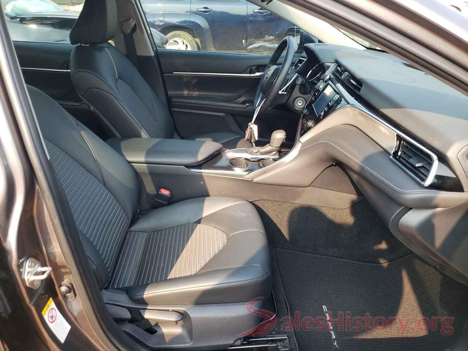 4T1B11HKXJU670680 2018 TOYOTA CAMRY