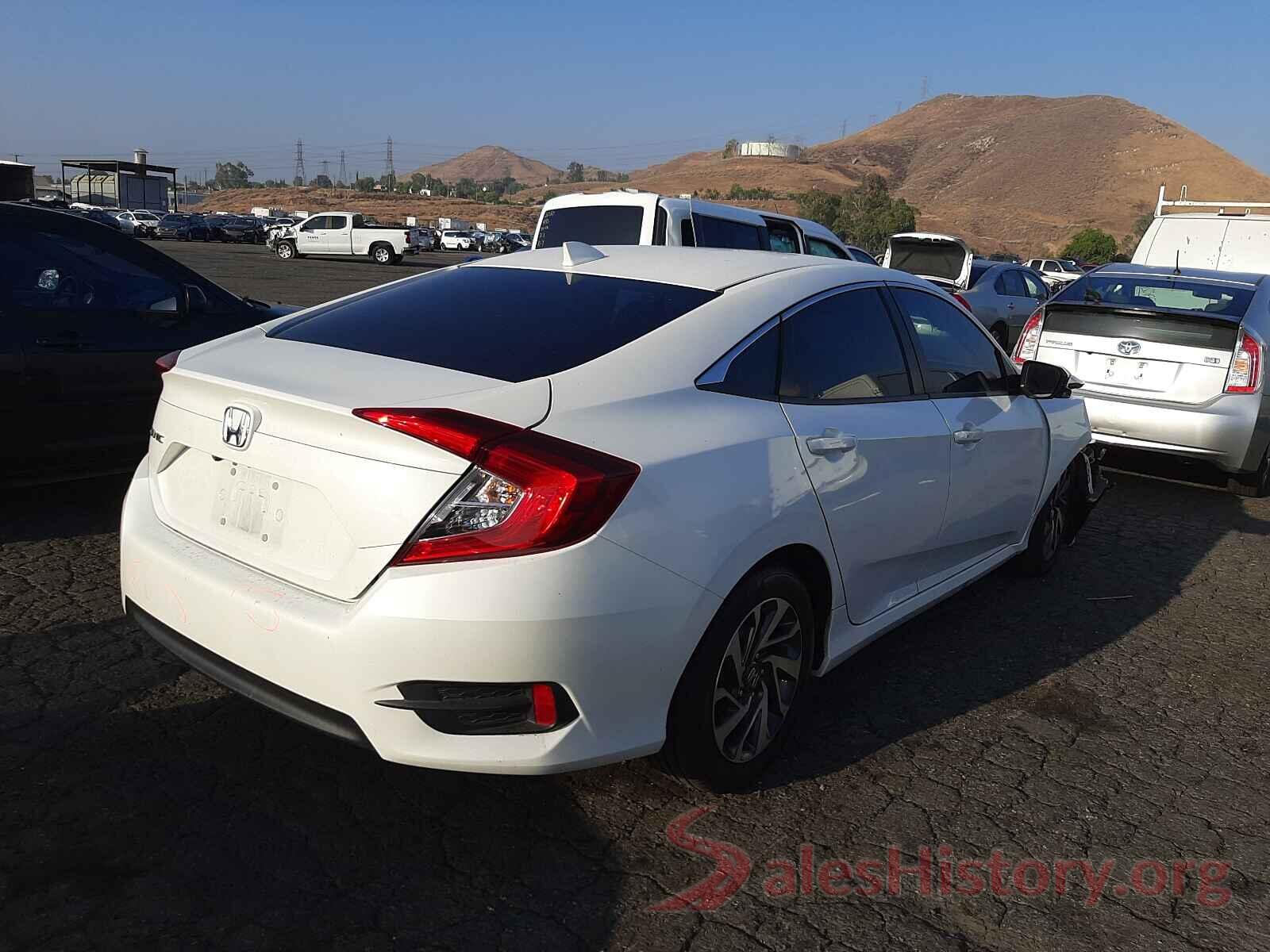 2HGFC2F7XHH531331 2017 HONDA CIVIC