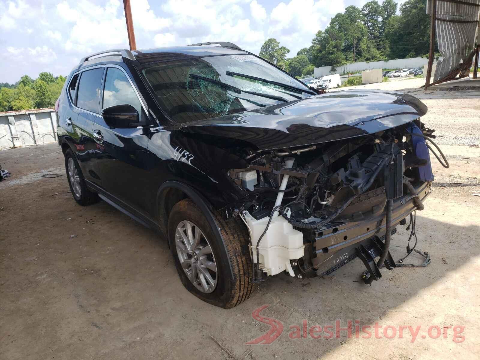 KNMAT2MTXJP557311 2018 NISSAN ROGUE