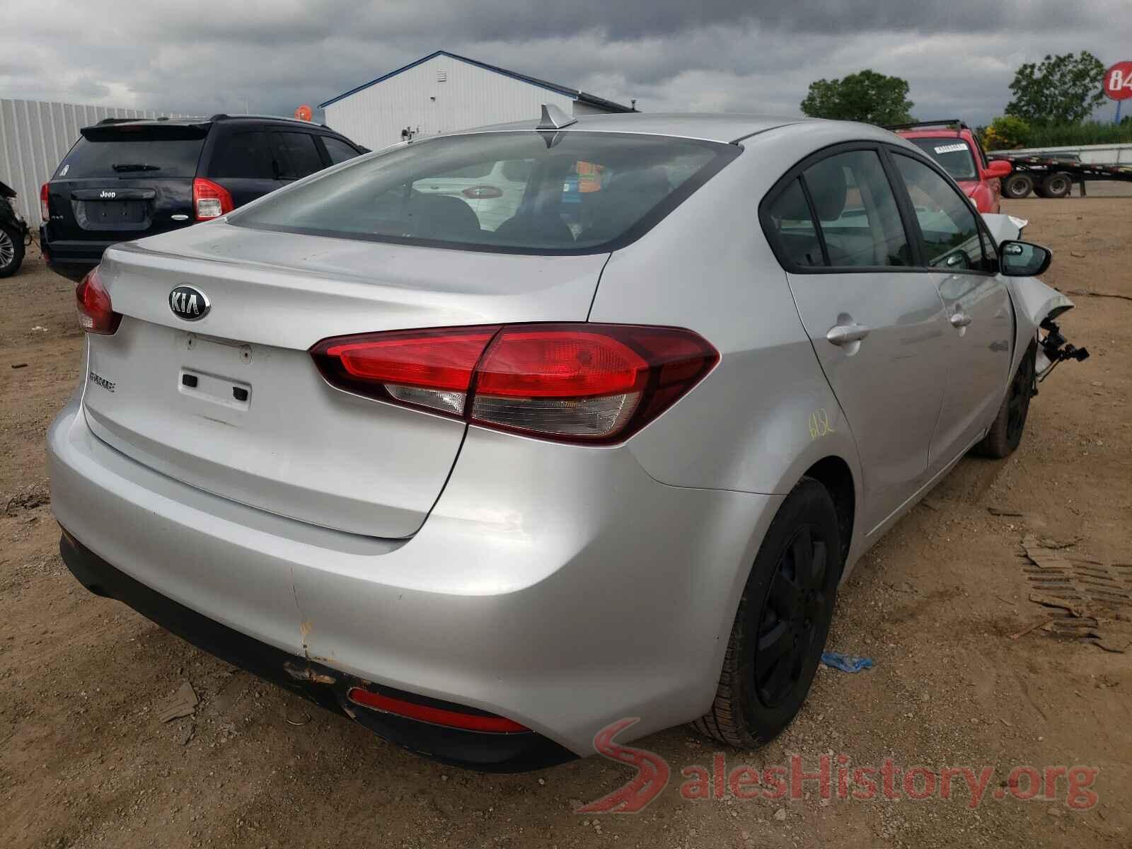 3KPFK4A75HE153306 2017 KIA FORTE