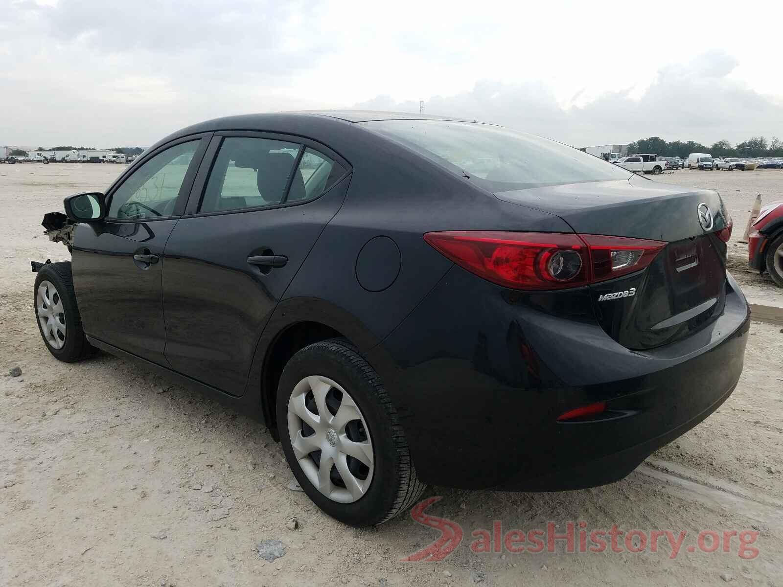 3MZBN1U74JM263546 2018 MAZDA 3