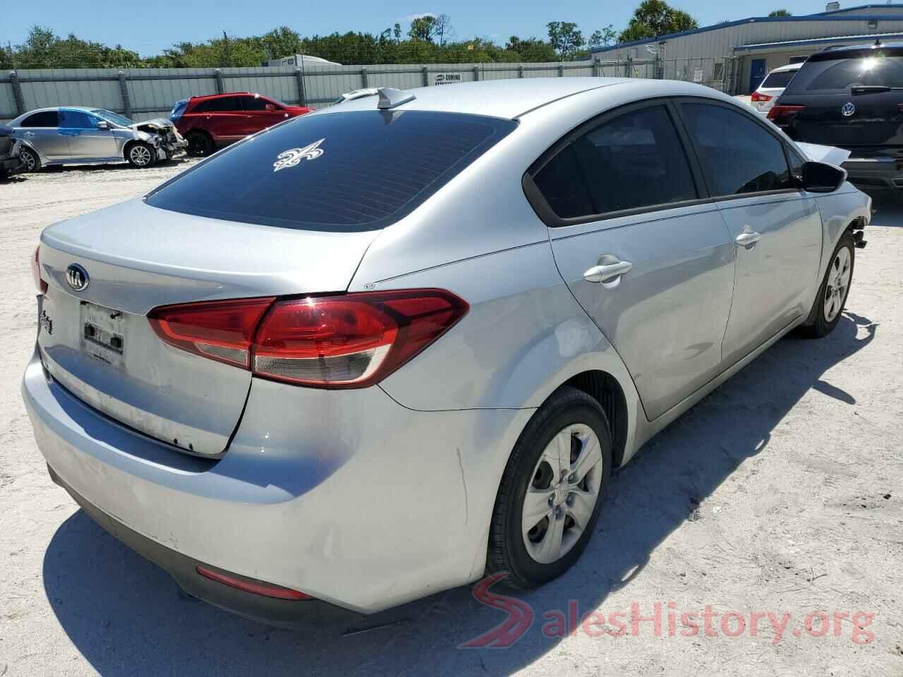 3KPFL4A71JE196169 2018 KIA FORTE