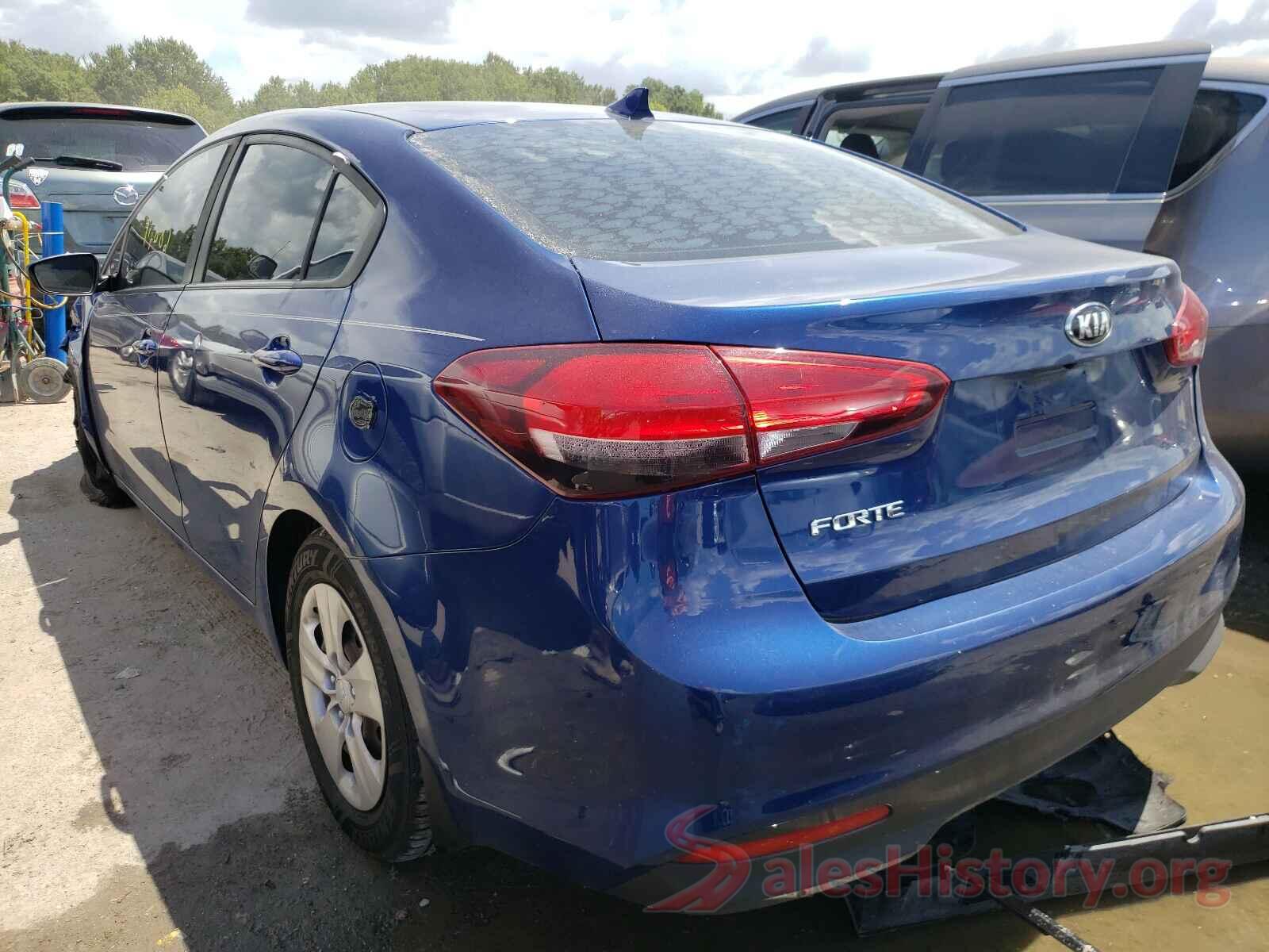 3KPFK4A70JE270992 2018 KIA FORTE