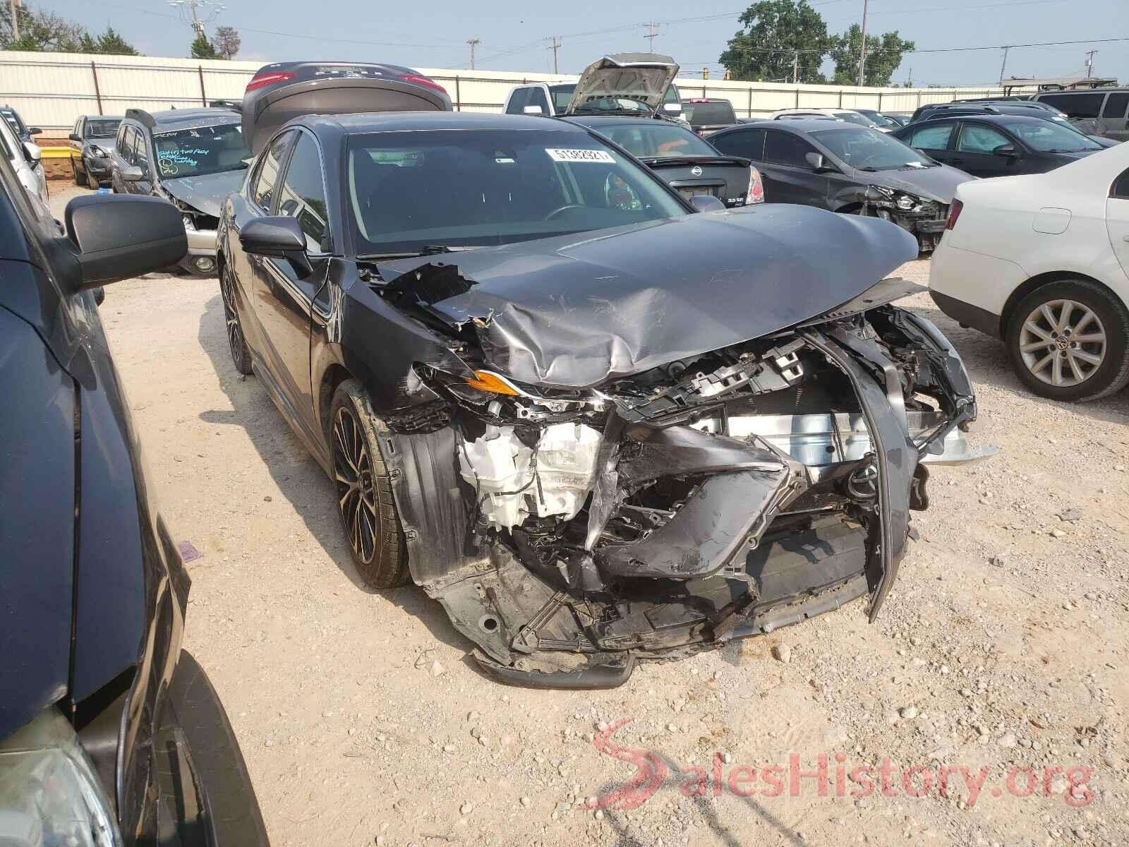 4T1B11HK9JU046594 2018 TOYOTA CAMRY