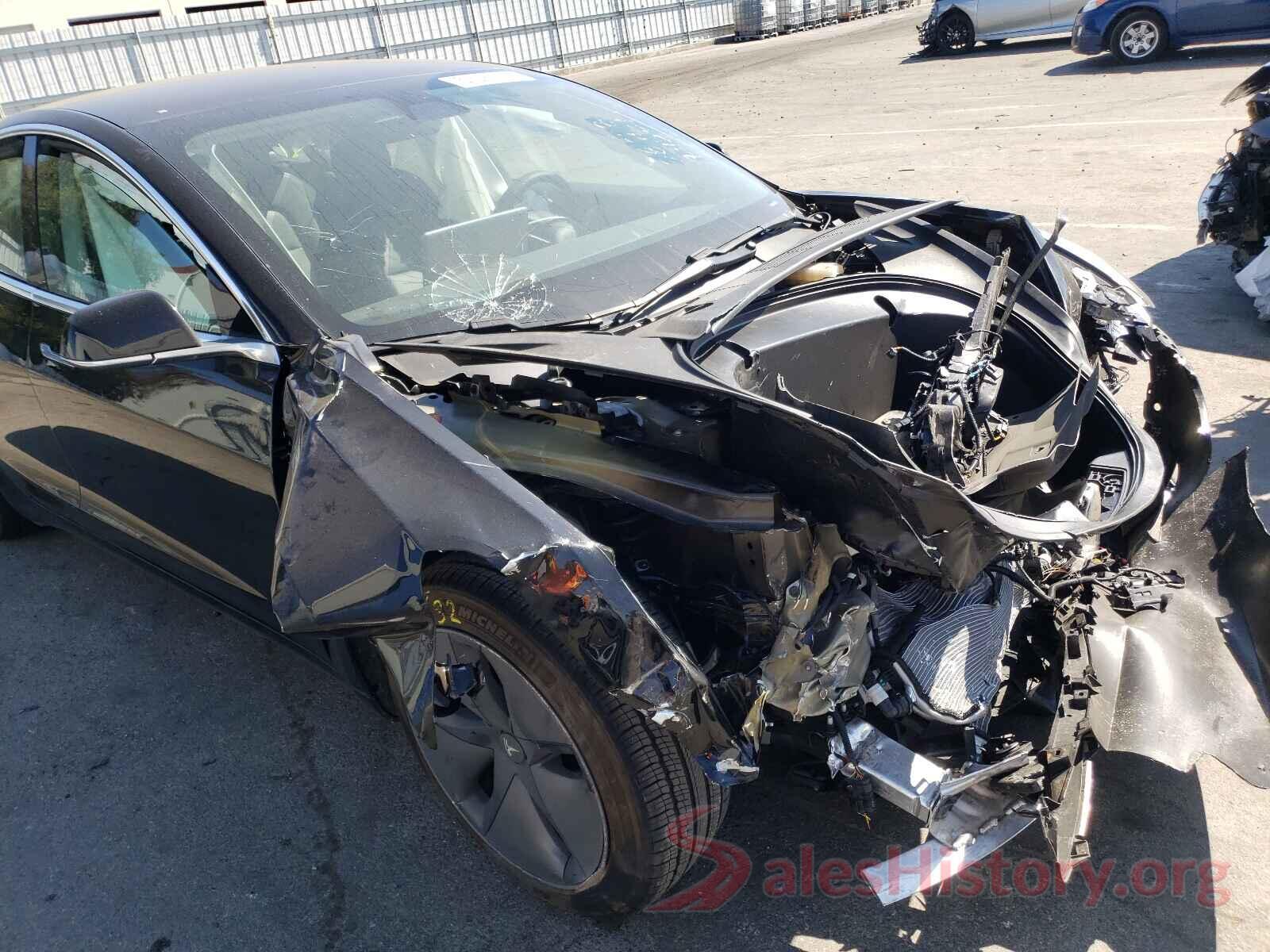 5YJ3E1EA9KF398724 2019 TESLA MODEL 3