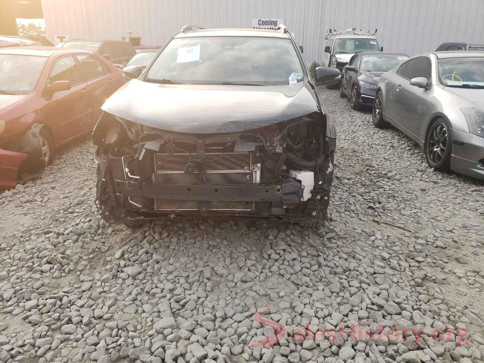 JTMRJREV5JD163962 2018 TOYOTA RAV4