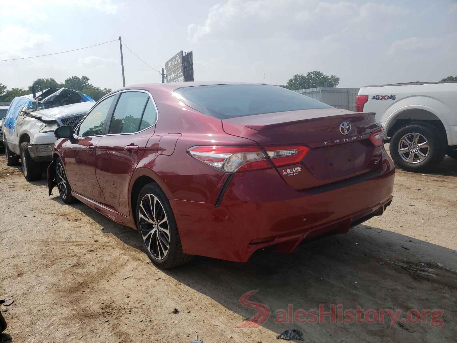 4T1B11HK5JU515759 2018 TOYOTA CAMRY