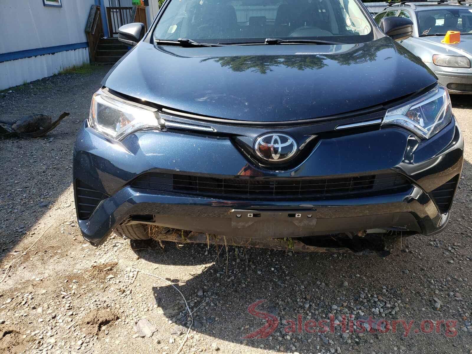 JTMZFREVXHJ104242 2017 TOYOTA RAV4